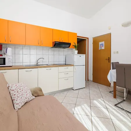 Apartments Marija Mundanije Exterior photo
