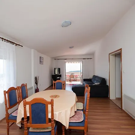 Apartments Marija Mundanije Exterior photo