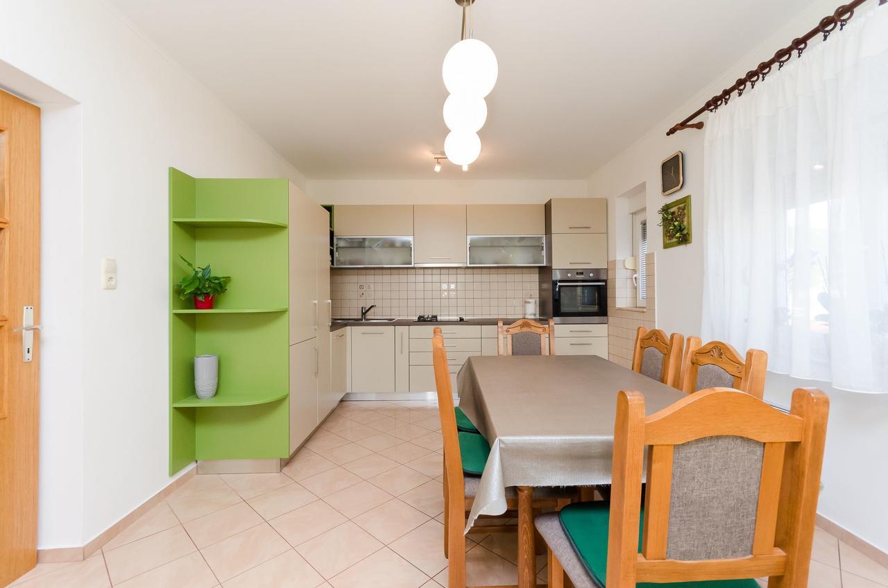 Apartments Marija Apartment